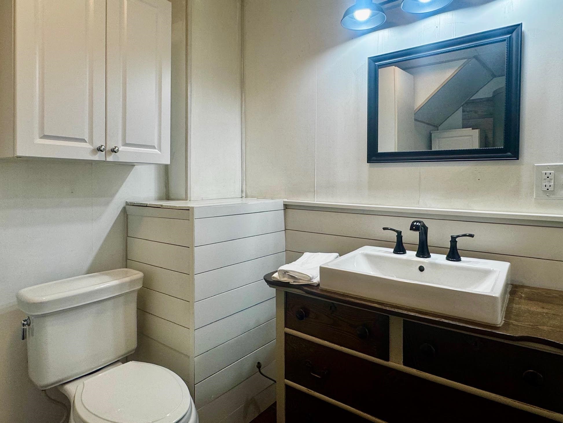 7842 COMMUNITY CENTER RD, BRIDGEWATER, Virginia 22812, 4 Bedrooms Bedrooms, ,2 BathroomsBathrooms,Residential,7842 COMMUNITY CENTER RD,670120 MLS # 670120 7842 COMMUNITY CENTER RD, BRIDGEWATER, Virginia 22812, 4 Bedrooms Bedrooms, ,2 BathroomsBathrooms,Residential,7842 COMMUNITY CENTER RD,670120 MLS # 670120