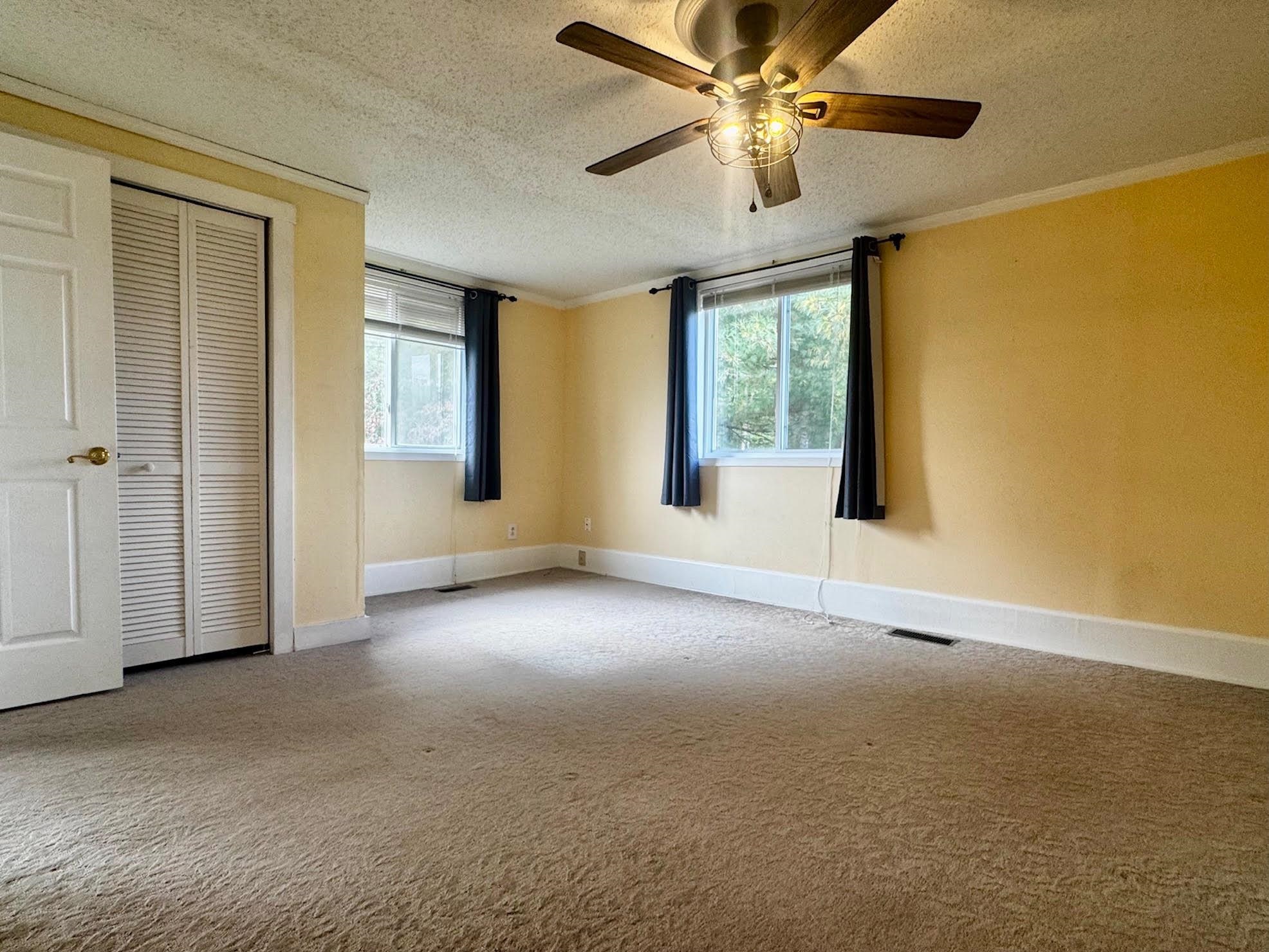 7842 COMMUNITY CENTER RD, BRIDGEWATER, Virginia 22812, 4 Bedrooms Bedrooms, ,2 BathroomsBathrooms,Residential,7842 COMMUNITY CENTER RD,670120 MLS # 670120 7842 COMMUNITY CENTER RD, BRIDGEWATER, Virginia 22812, 4 Bedrooms Bedrooms, ,2 BathroomsBathrooms,Residential,7842 COMMUNITY CENTER RD,670120 MLS # 670120