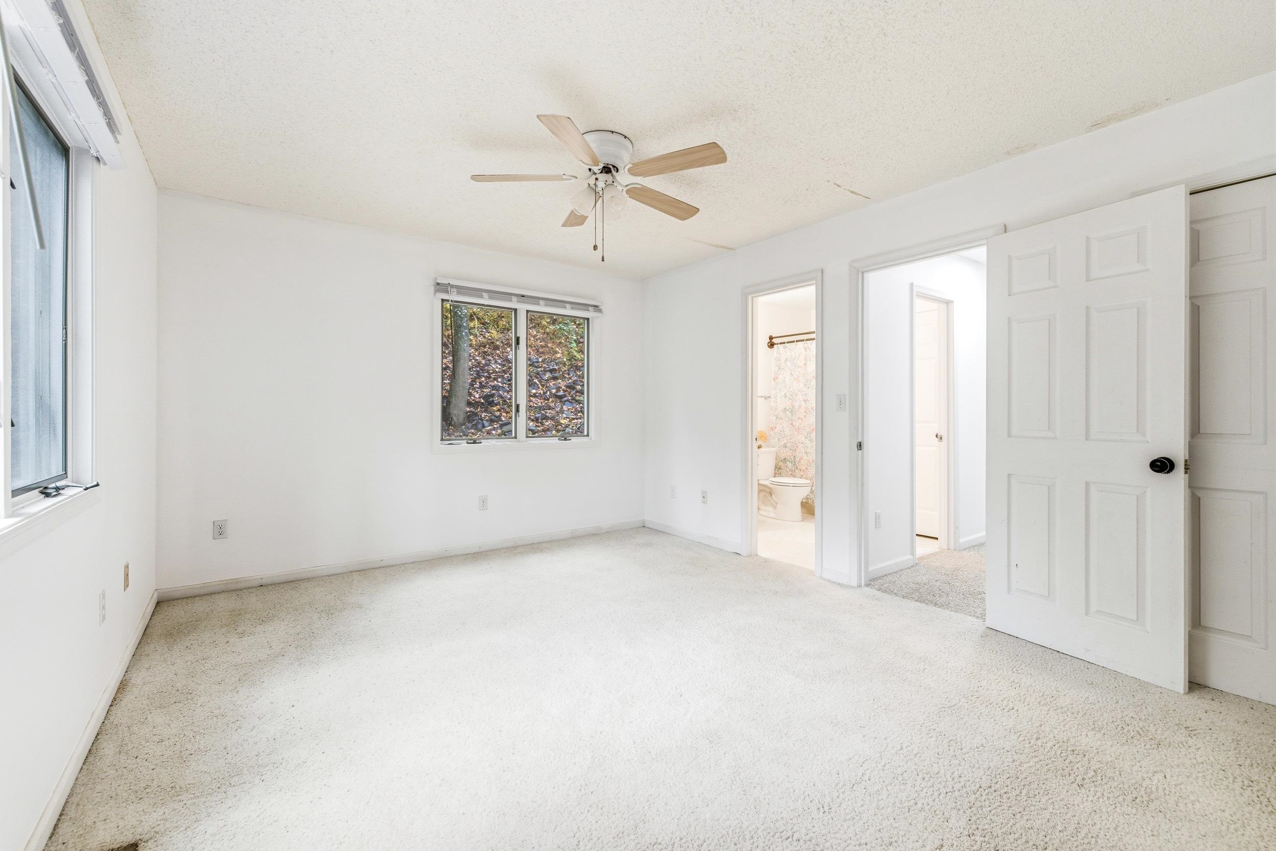 5067 NICKLAUS LN, MCGAHEYSVILLE, Virginia 22840, 3 Bedrooms Bedrooms, ,2 BathroomsBathrooms,Residential,5067 NICKLAUS LN,670123 MLS # 670123