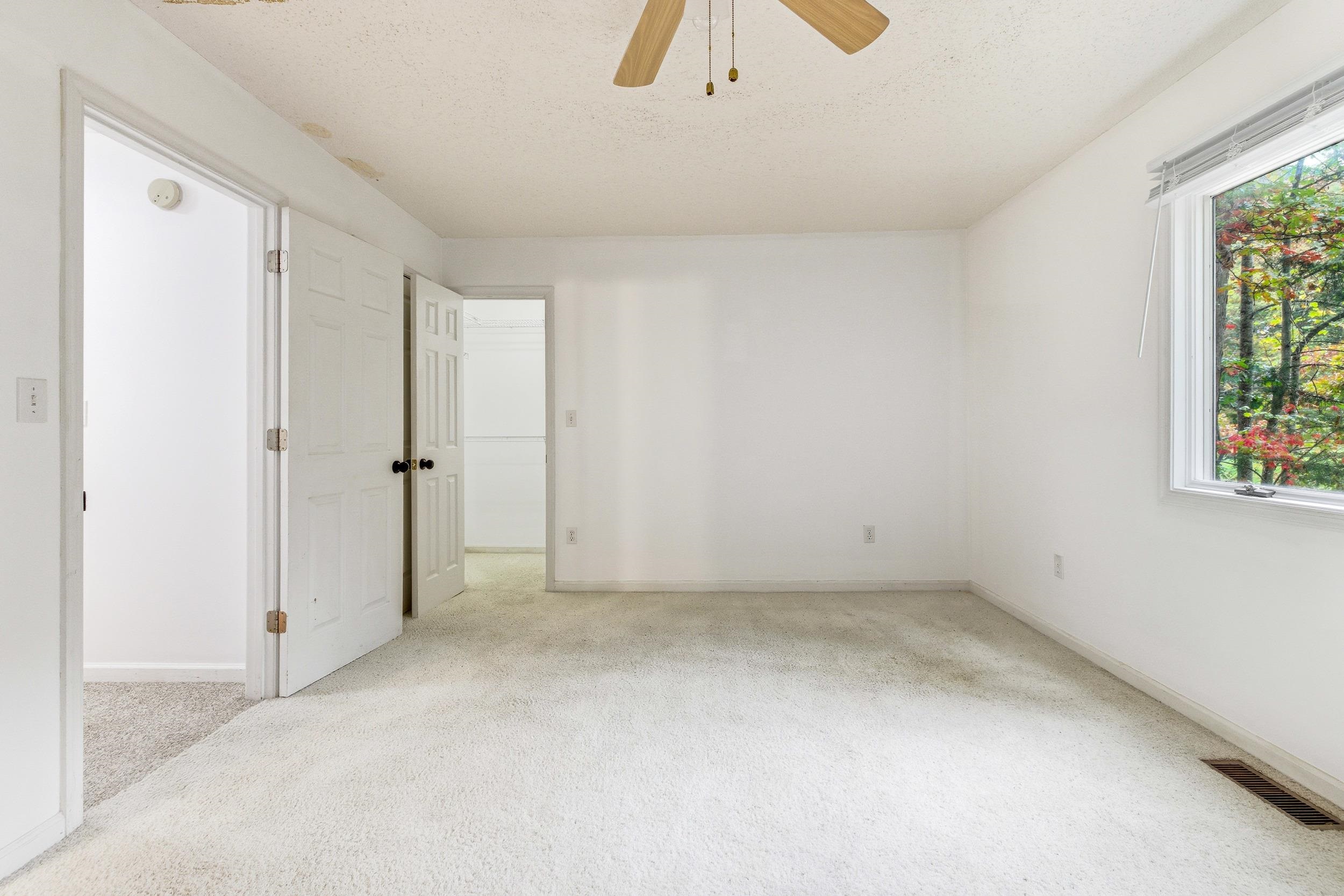 5067 NICKLAUS LN, MCGAHEYSVILLE, Virginia 22840, 3 Bedrooms Bedrooms, ,2 BathroomsBathrooms,Residential,5067 NICKLAUS LN,670123 MLS # 670123