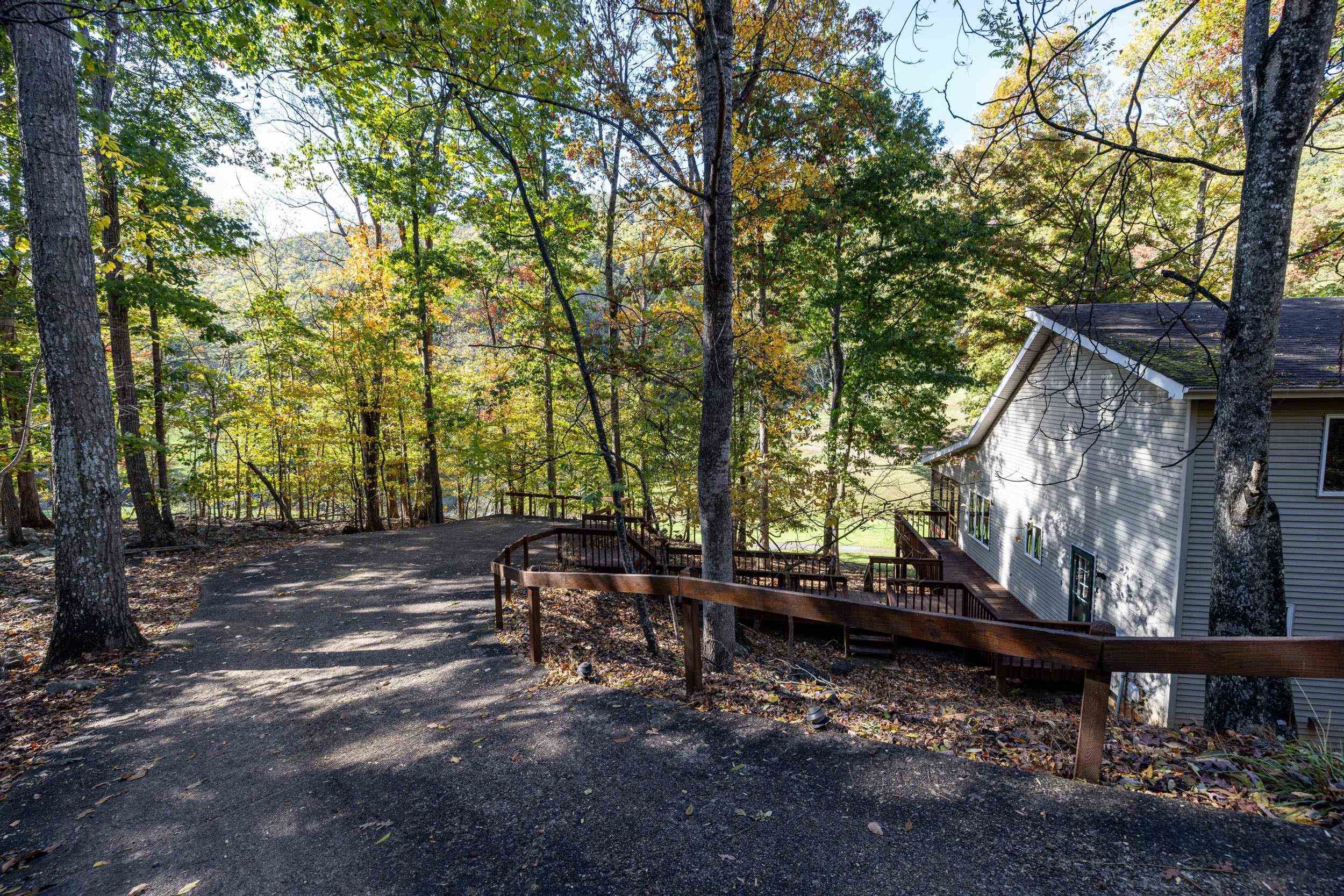 5067 NICKLAUS LN, MCGAHEYSVILLE, Virginia 22840, 3 Bedrooms Bedrooms, ,2 BathroomsBathrooms,Residential,5067 NICKLAUS LN,670123 MLS # 670123