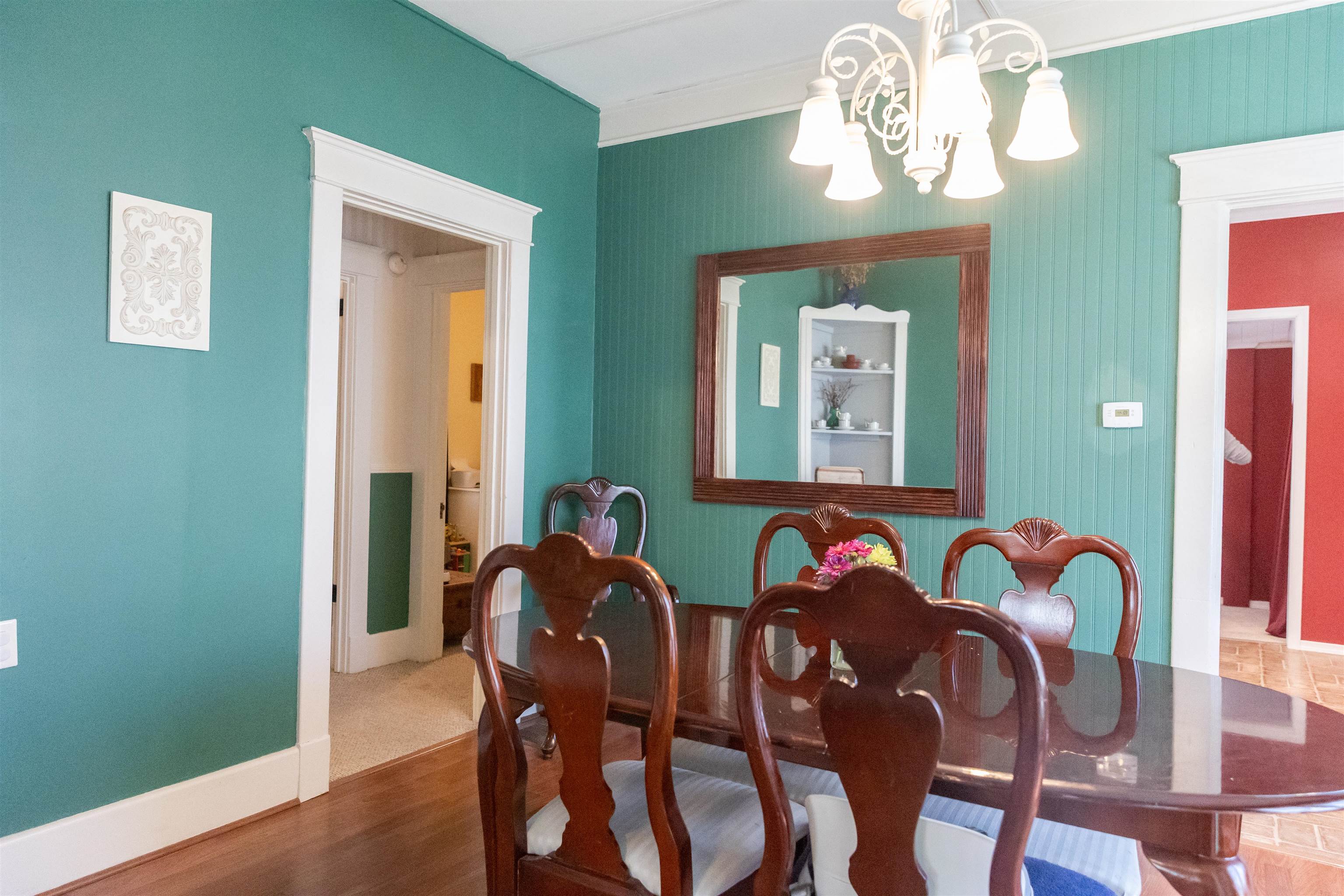 528 ARCH AVE, WAYNESBORO, Virginia 22980, 2 Bedrooms Bedrooms, ,1 BathroomBathrooms,Residential,528 ARCH AVE,670133 MLS # 670133