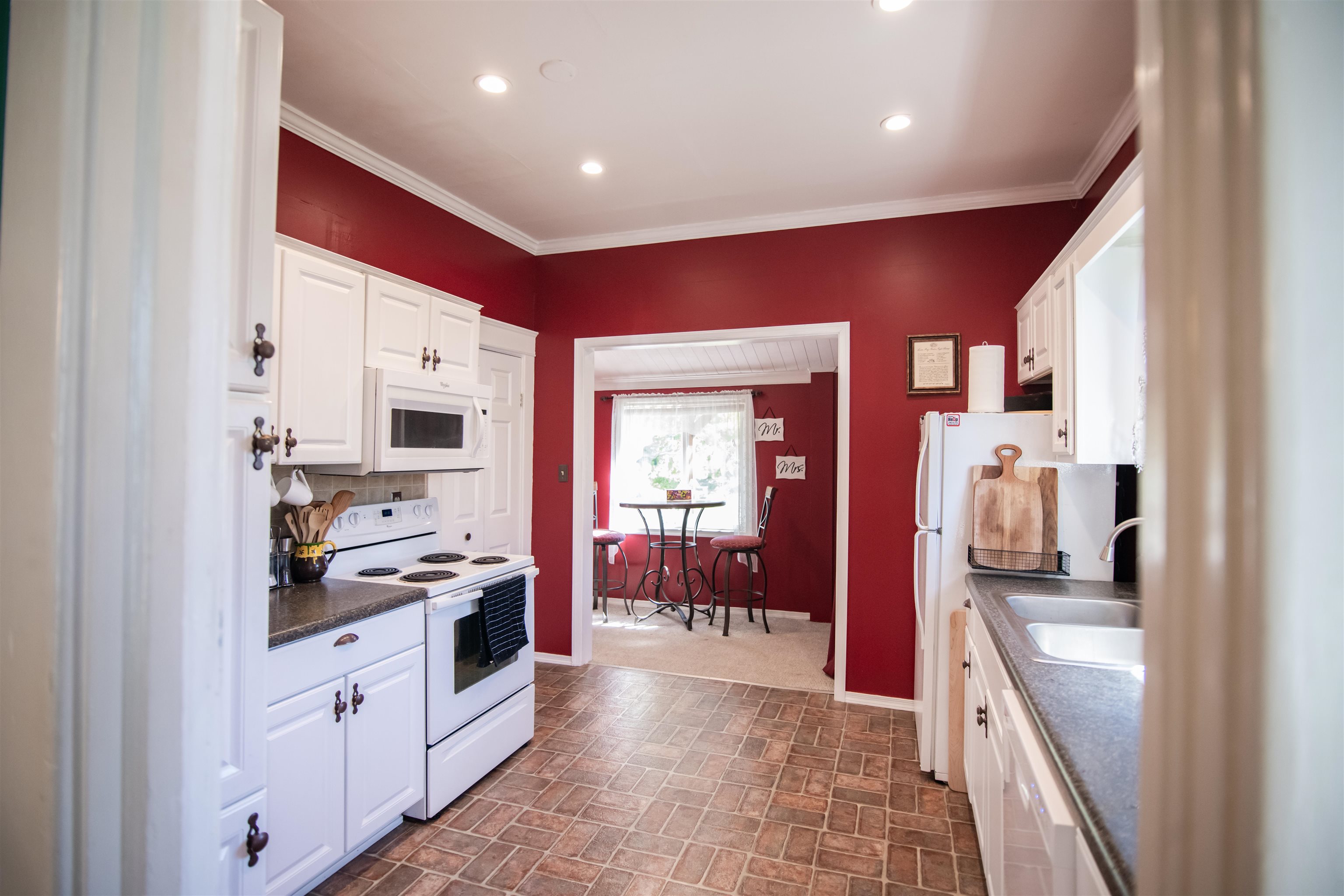 528 ARCH AVE, WAYNESBORO, Virginia 22980, 2 Bedrooms Bedrooms, ,1 BathroomBathrooms,Residential,528 ARCH AVE,670133 MLS # 670133