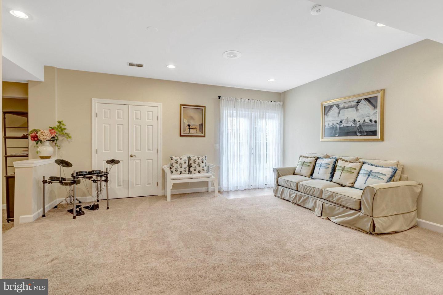 47788 SAULTY DR, STERLING, Virginia 20165, 5 Bedrooms Bedrooms, ,4 BathroomsBathrooms,Residential,For sale,47788 SAULTY DR,VALO2106866 MLS # VALO2106866