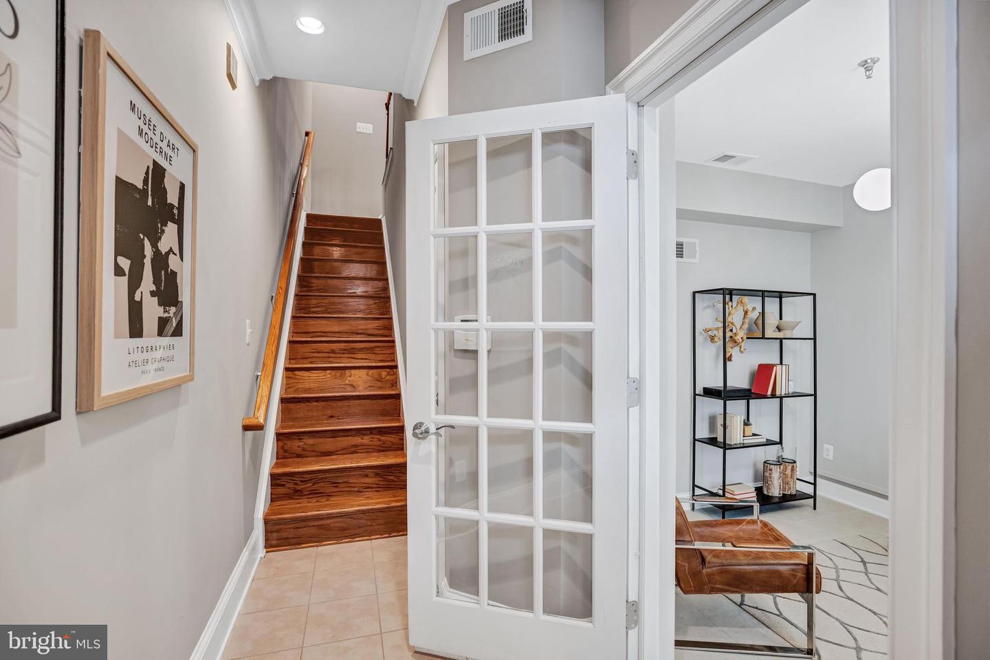 1822 POTOMAC GREENS DR, ALEXANDRIA, Virginia 22314, 3 Bedrooms Bedrooms, ,3 BathroomsBathrooms,Residential,For sale,1822 POTOMAC GREENS DR,VAAX2049852 MLS # VAAX2049852
