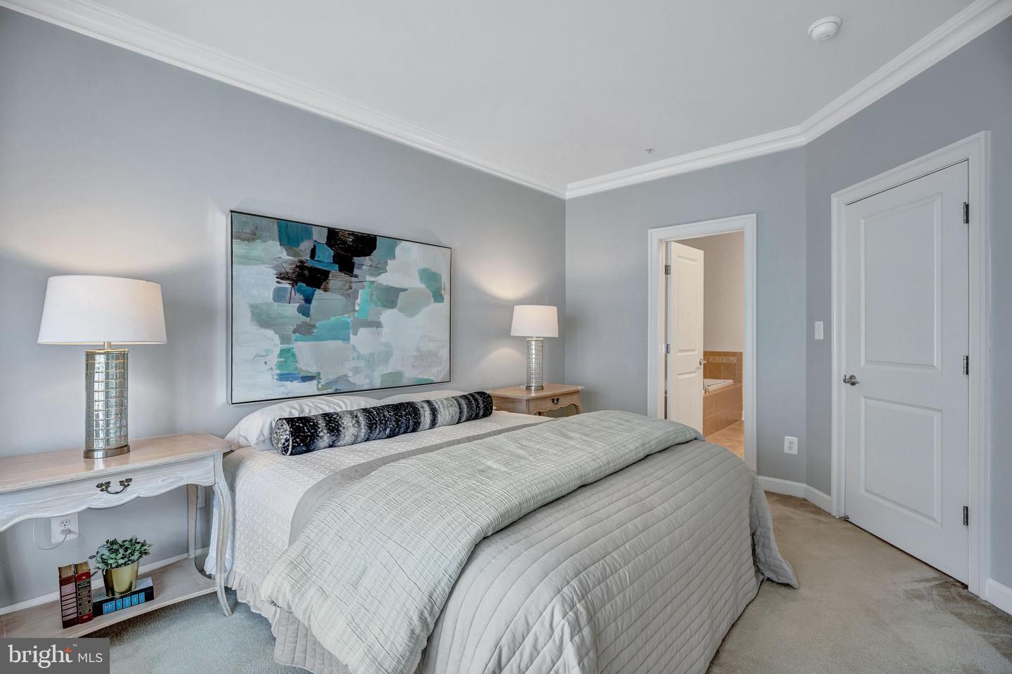 1822 POTOMAC GREENS DR, ALEXANDRIA, Virginia 22314, 3 Bedrooms Bedrooms, ,3 BathroomsBathrooms,Residential,For sale,1822 POTOMAC GREENS DR,VAAX2049852 MLS # VAAX2049852