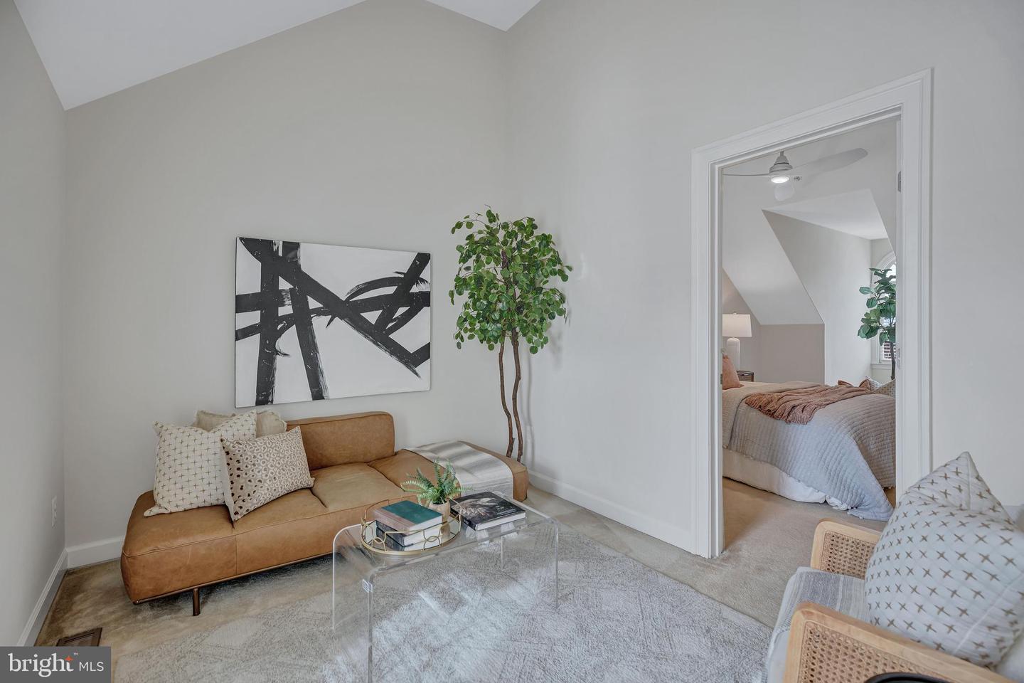 1822 POTOMAC GREENS DR, ALEXANDRIA, Virginia 22314, 3 Bedrooms Bedrooms, ,3 BathroomsBathrooms,Residential,For sale,1822 POTOMAC GREENS DR,VAAX2049852 MLS # VAAX2049852