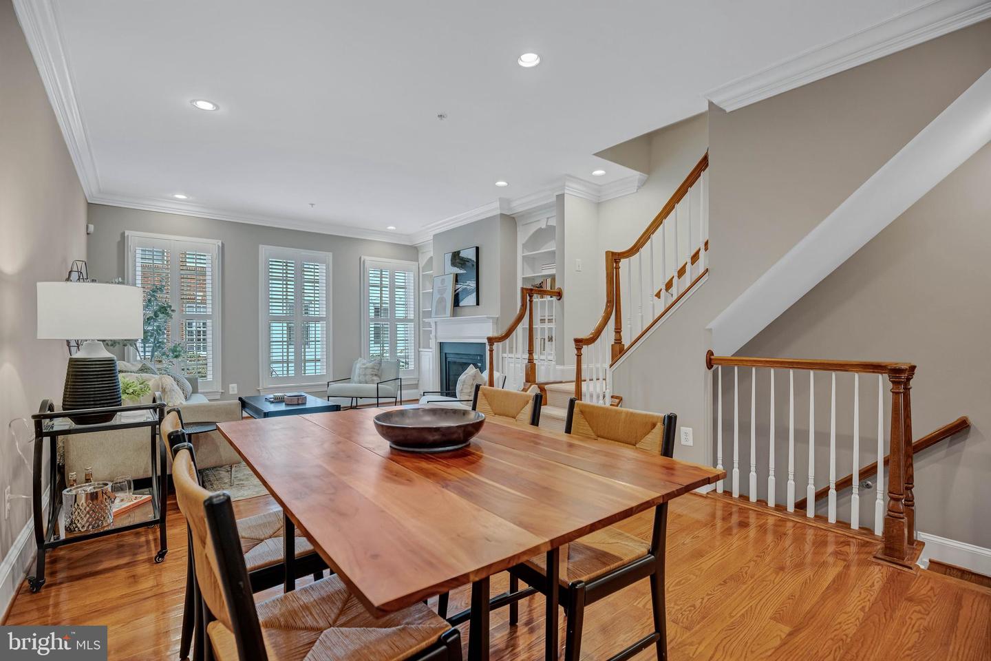 1822 POTOMAC GREENS DR, ALEXANDRIA, Virginia 22314, 3 Bedrooms Bedrooms, ,3 BathroomsBathrooms,Residential,For sale,1822 POTOMAC GREENS DR,VAAX2049852 MLS # VAAX2049852