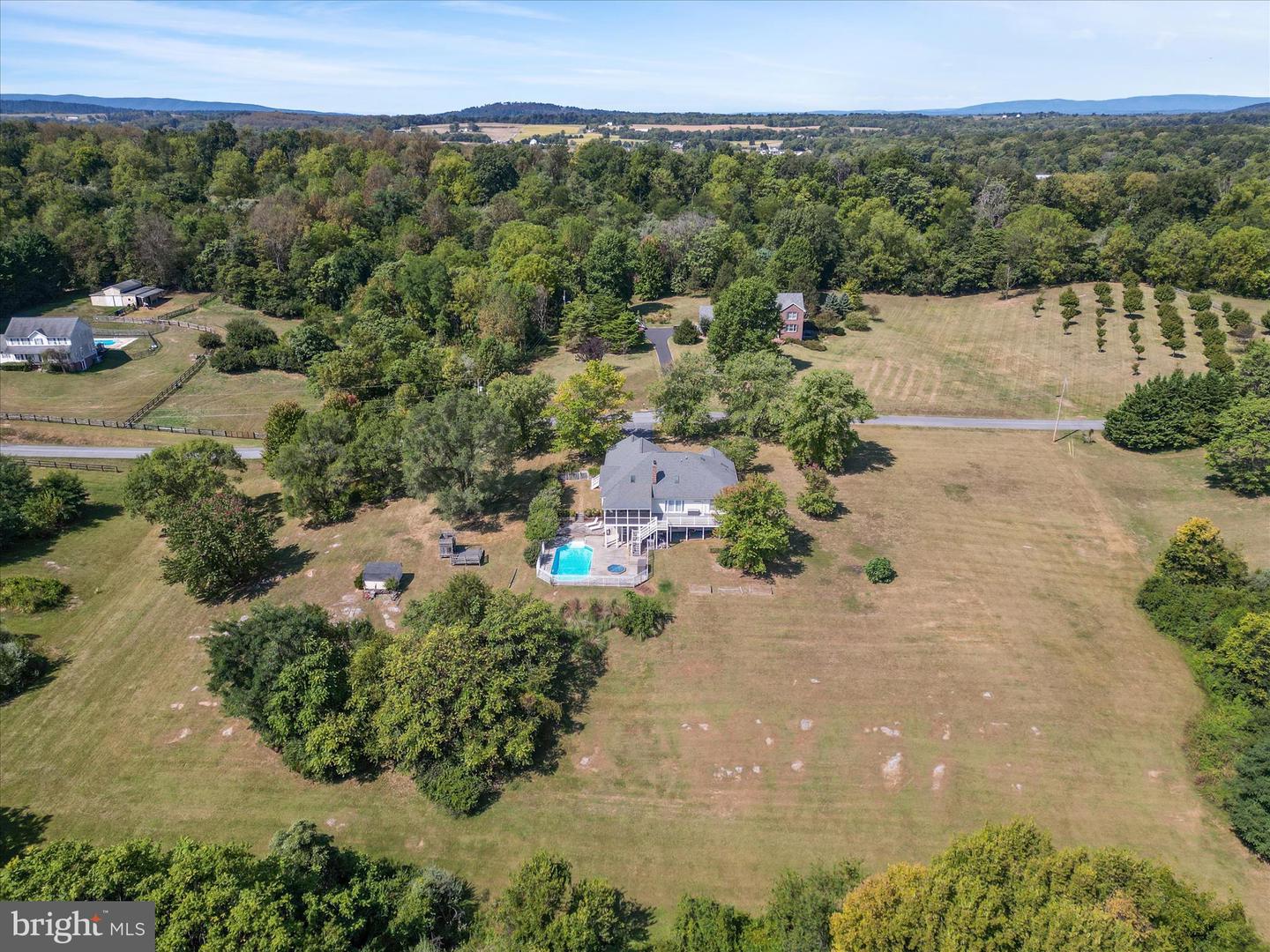 252 PUNKIN RIDGE DR, CLEAR BROOK, Virginia 22624, 4 Bedrooms Bedrooms, ,3 BathroomsBathrooms,Residential,For sale,252 PUNKIN RIDGE DR,VAFV2036864 MLS # VAFV2036864