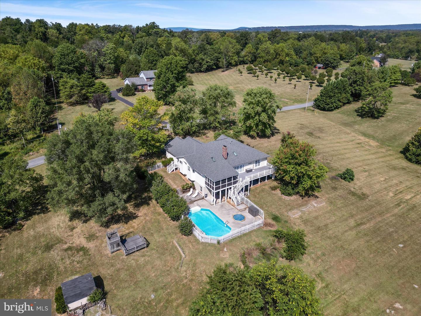 252 PUNKIN RIDGE DR, CLEAR BROOK, Virginia 22624, 4 Bedrooms Bedrooms, ,3 BathroomsBathrooms,Residential,For sale,252 PUNKIN RIDGE DR,VAFV2036864 MLS # VAFV2036864