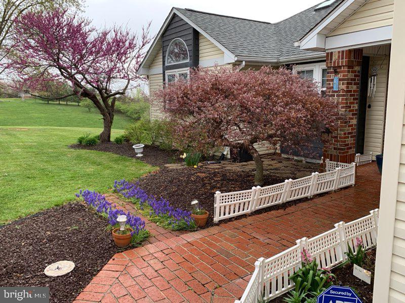 252 PUNKIN RIDGE DR, CLEAR BROOK, Virginia 22624, 4 Bedrooms Bedrooms, ,3 BathroomsBathrooms,Residential,For sale,252 PUNKIN RIDGE DR,VAFV2036864 MLS # VAFV2036864