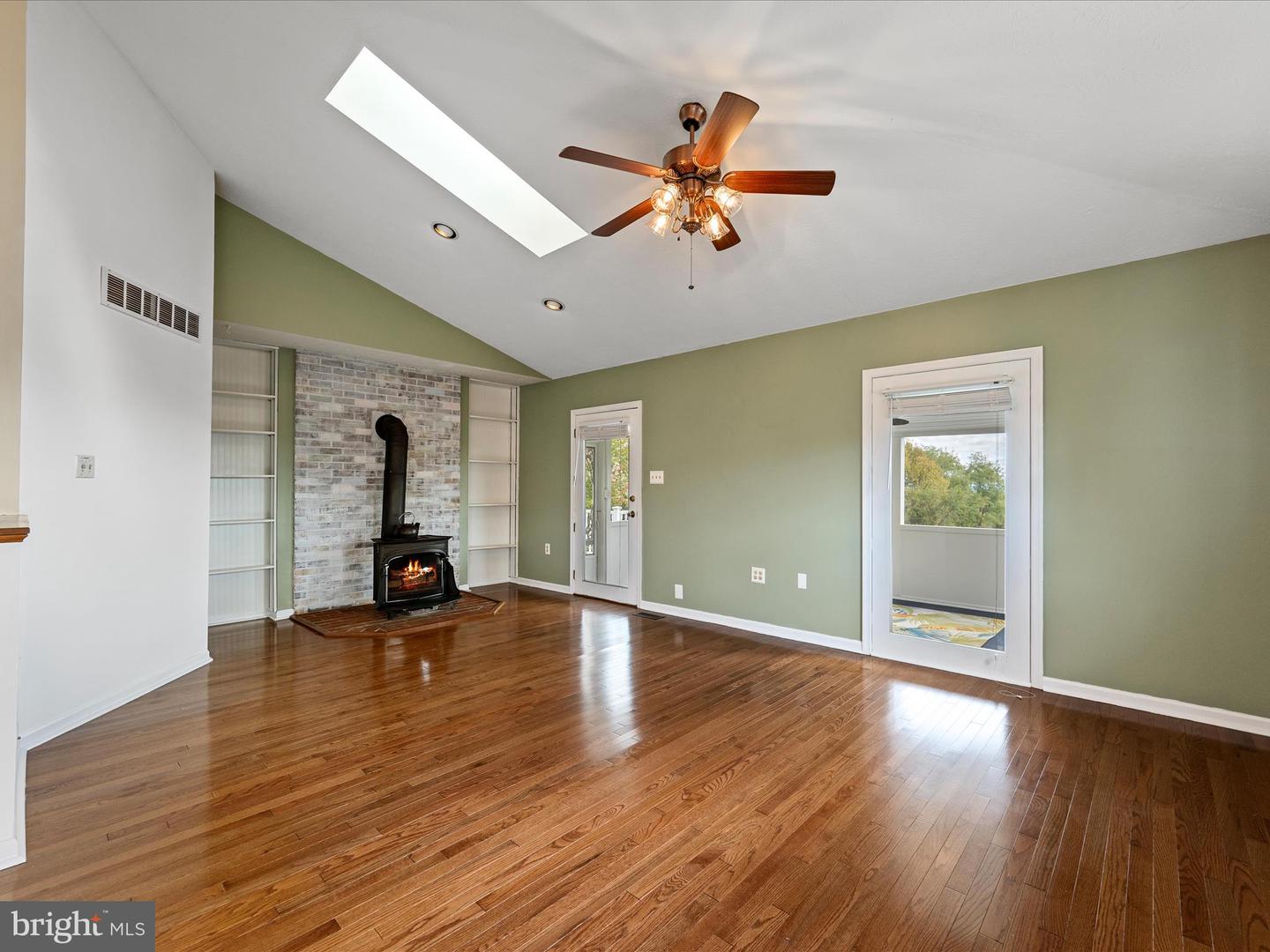 252 PUNKIN RIDGE DR, CLEAR BROOK, Virginia 22624, 4 Bedrooms Bedrooms, ,3 BathroomsBathrooms,Residential,For sale,252 PUNKIN RIDGE DR,VAFV2036864 MLS # VAFV2036864