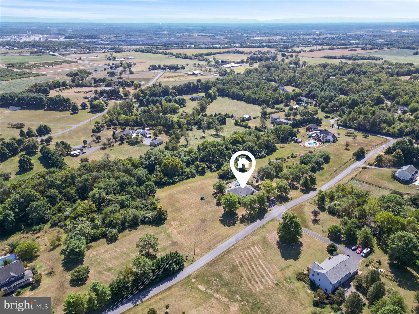 252 PUNKIN RIDGE DR, CLEAR BROOK, Virginia 22624, 4 Bedrooms Bedrooms, ,3 BathroomsBathrooms,Residential,For sale,252 PUNKIN RIDGE DR,VAFV2036864 MLS # VAFV2036864