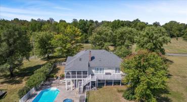 252 PUNKIN RIDGE DR, CLEAR BROOK, Virginia 22624, 4 Bedrooms Bedrooms, ,3 BathroomsBathrooms,Residential,For sale,252 PUNKIN RIDGE DR,VAFV2036864 MLS # VAFV2036864