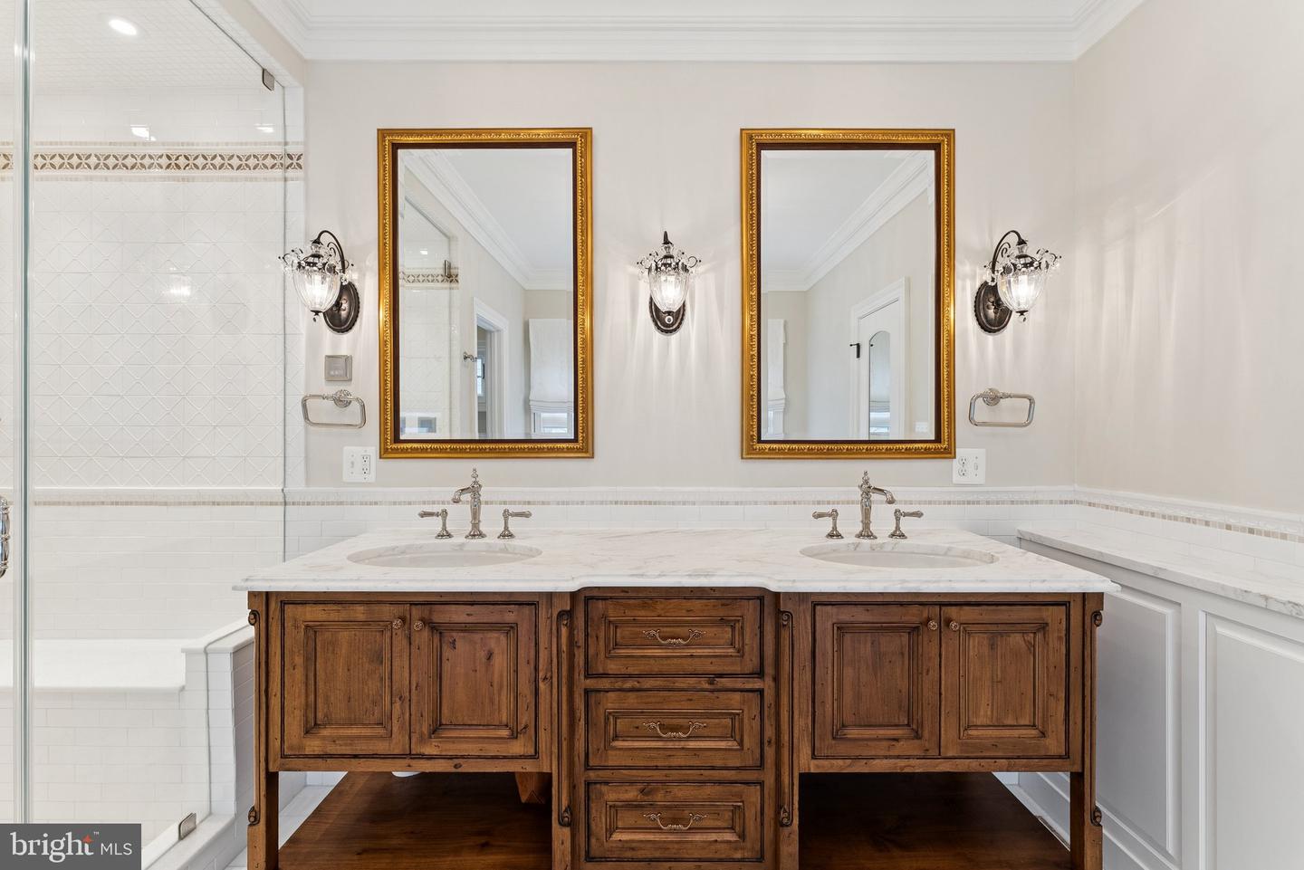 2600 12TH ST N, ARLINGTON, Virginia 22201, 5 Bedrooms Bedrooms, ,5 BathroomsBathrooms,Residential,For sale,2600 12TH ST N,VAAR2063884 MLS # VAAR2063884