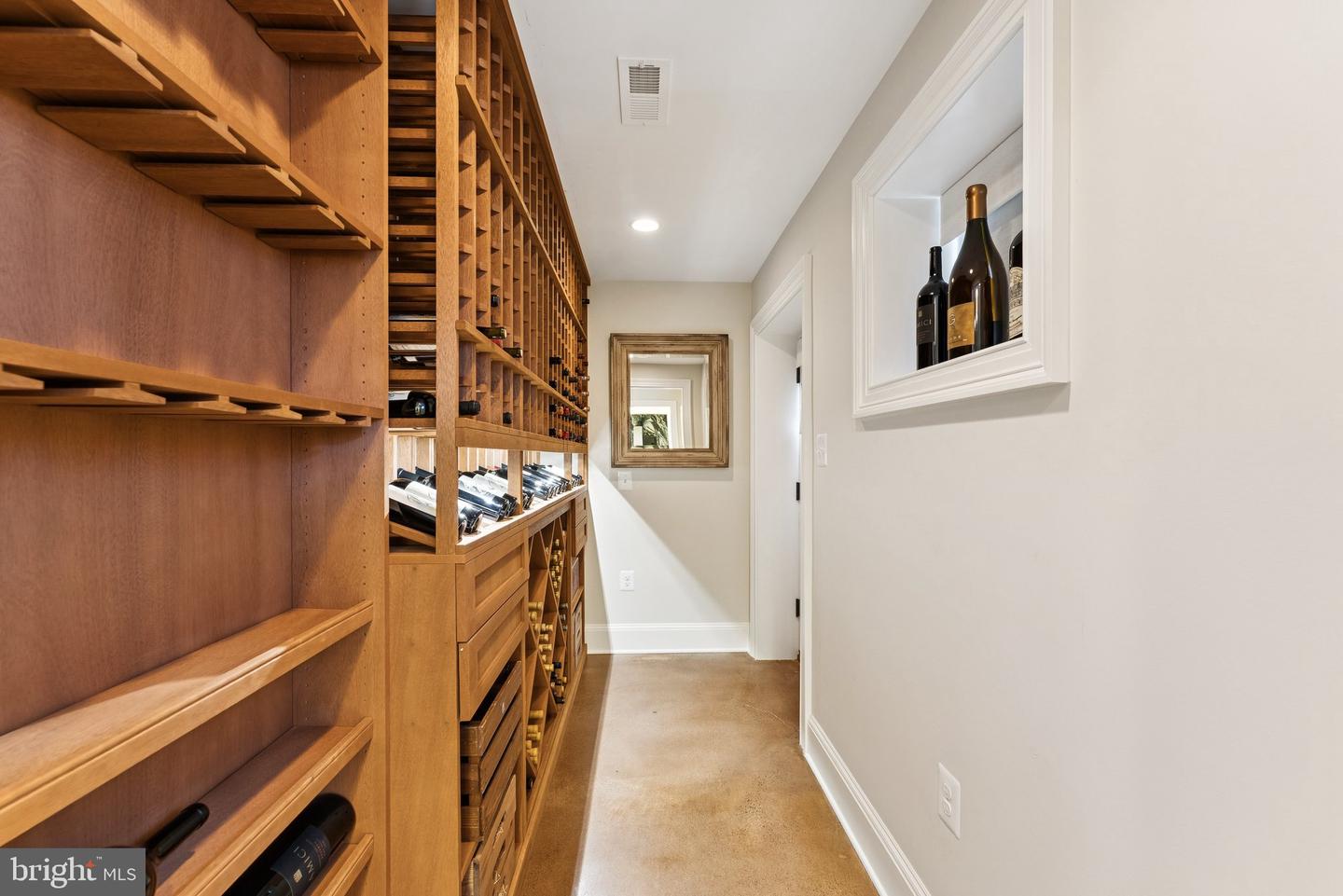 2600 12TH ST N, ARLINGTON, Virginia 22201, 5 Bedrooms Bedrooms, ,5 BathroomsBathrooms,Residential,For sale,2600 12TH ST N,VAAR2063884 MLS # VAAR2063884