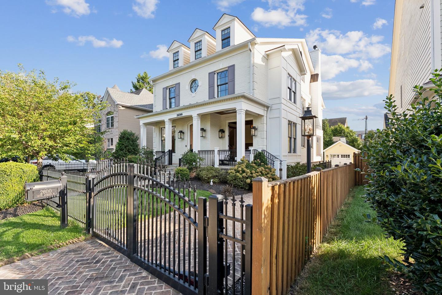 2600 12TH ST N, ARLINGTON, Virginia 22201, 5 Bedrooms Bedrooms, ,5 BathroomsBathrooms,Residential,For sale,2600 12TH ST N,VAAR2063884 MLS # VAAR2063884