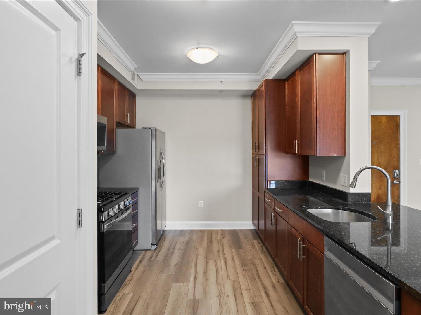 6301 EDSALL RD #424, ALEXANDRIA, Virginia 22312, 2 Bedrooms Bedrooms, 4 Rooms Rooms,2 BathroomsBathrooms,Residential,For sale,6301 EDSALL RD #424,VAFX2268318 MLS # VAFX2268318