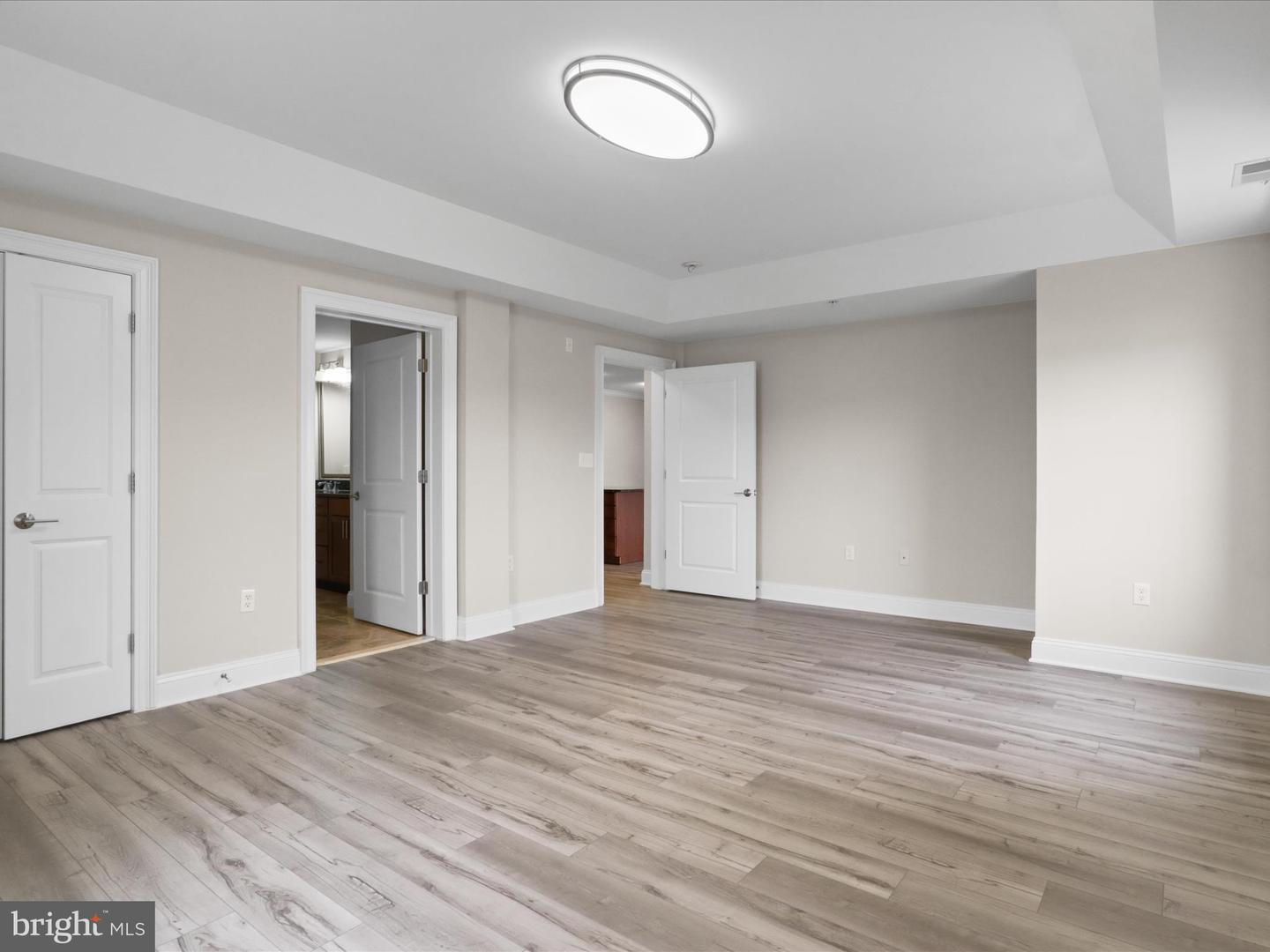 6301 EDSALL RD #424, ALEXANDRIA, Virginia 22312, 2 Bedrooms Bedrooms, 4 Rooms Rooms,2 BathroomsBathrooms,Residential,For sale,6301 EDSALL RD #424,VAFX2268318 MLS # VAFX2268318