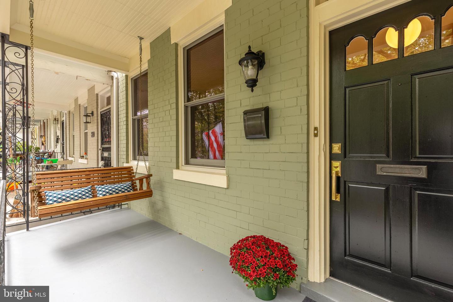 222 TENNESSEE AVE NE, WASHINGTON, District Of Columbia 20002, 4 Bedrooms Bedrooms, ,2 BathroomsBathrooms,Residential,For sale,222 TENNESSEE AVE NE,DCDC2223384 MLS # DCDC2223384