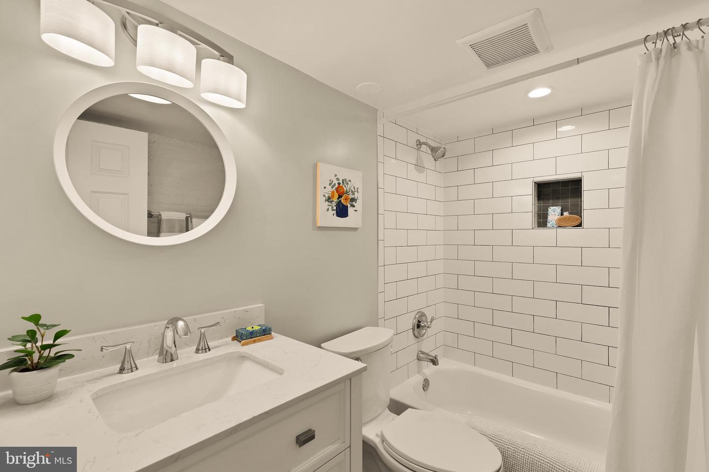 222 TENNESSEE AVE NE, WASHINGTON, District Of Columbia 20002, 4 Bedrooms Bedrooms, ,2 BathroomsBathrooms,Residential,For sale,222 TENNESSEE AVE NE,DCDC2223384 MLS # DCDC2223384