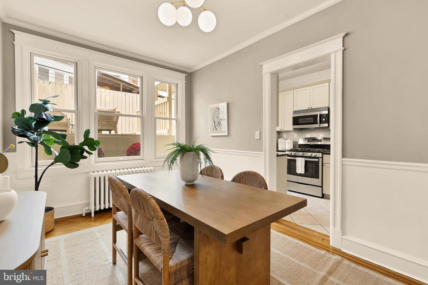 222 TENNESSEE AVE NE, WASHINGTON, District Of Columbia 20002, 4 Bedrooms Bedrooms, ,2 BathroomsBathrooms,Residential,For sale,222 TENNESSEE AVE NE,DCDC2223384 MLS # DCDC2223384