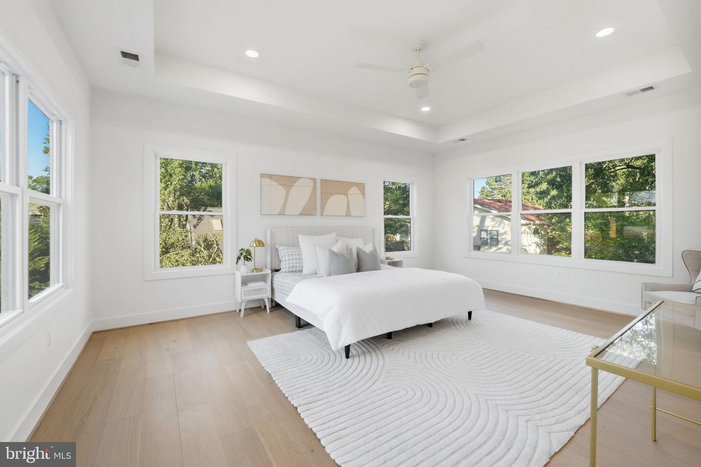 858 N GREENBRIER ST, ARLINGTON, Virginia 22205, 6 Bedrooms Bedrooms, ,5 BathroomsBathrooms,Residential,For sale,858 N GREENBRIER ST,VAAR2063990 MLS # VAAR2063990