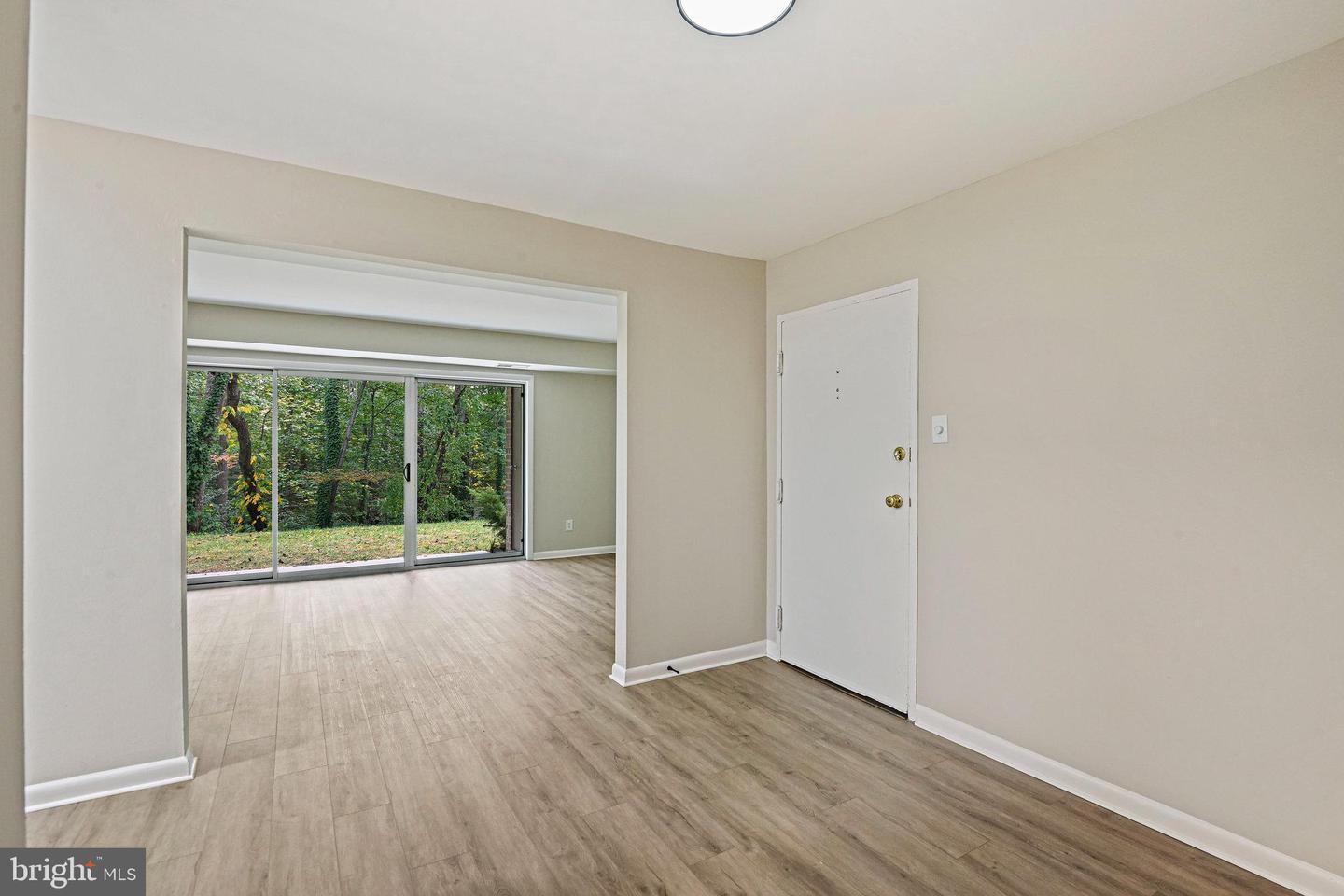 11619 VANTAGE HILL RD #1A, RESTON, Virginia 20190, 1 Bedroom Bedrooms, ,1 BathroomBathrooms,Residential,For sale,11619 VANTAGE HILL RD #1A,VAFX2268662 MLS # VAFX2268662 11619 VANTAGE HILL RD #1A, RESTON, Virginia 20190, 1 Bedroom Bedrooms, ,1 BathroomBathrooms,Residential,For sale,11619 VANTAGE HILL RD #1A,VAFX2268662 MLS # VAFX2268662