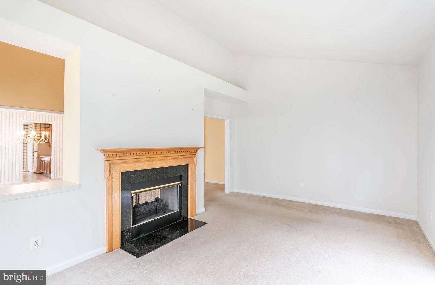 6868 SADDLE RUN WAY, GAINESVILLE, Virginia 20155, 3 Bedrooms Bedrooms, 12 Rooms Rooms,3 BathroomsBathrooms,Residential,For sale,6868 SADDLE RUN WAY,VAPW2104596 MLS # VAPW2104596
