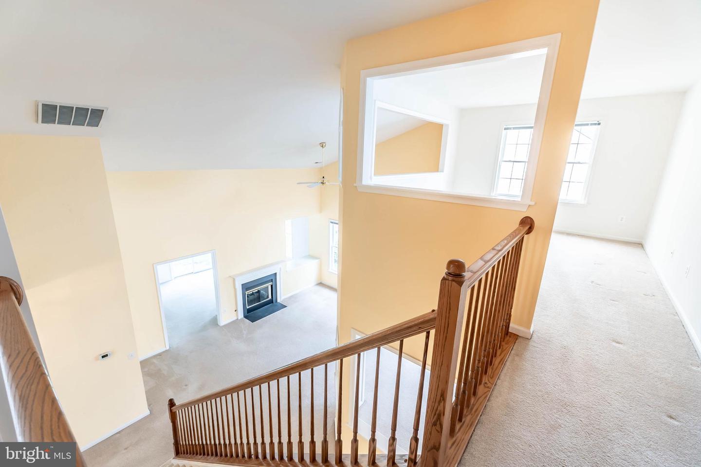 6868 SADDLE RUN WAY, GAINESVILLE, Virginia 20155, 3 Bedrooms Bedrooms, 12 Rooms Rooms,3 BathroomsBathrooms,Residential,For sale,6868 SADDLE RUN WAY,VAPW2104596 MLS # VAPW2104596