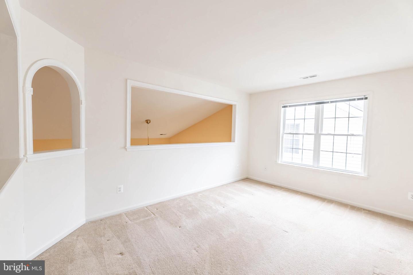 6868 SADDLE RUN WAY, GAINESVILLE, Virginia 20155, 3 Bedrooms Bedrooms, 12 Rooms Rooms,3 BathroomsBathrooms,Residential,For sale,6868 SADDLE RUN WAY,VAPW2104596 MLS # VAPW2104596