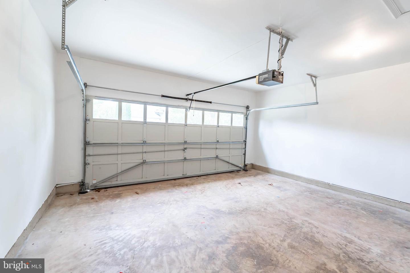 6868 SADDLE RUN WAY, GAINESVILLE, Virginia 20155, 3 Bedrooms Bedrooms, 12 Rooms Rooms,3 BathroomsBathrooms,Residential,For sale,6868 SADDLE RUN WAY,VAPW2104596 MLS # VAPW2104596