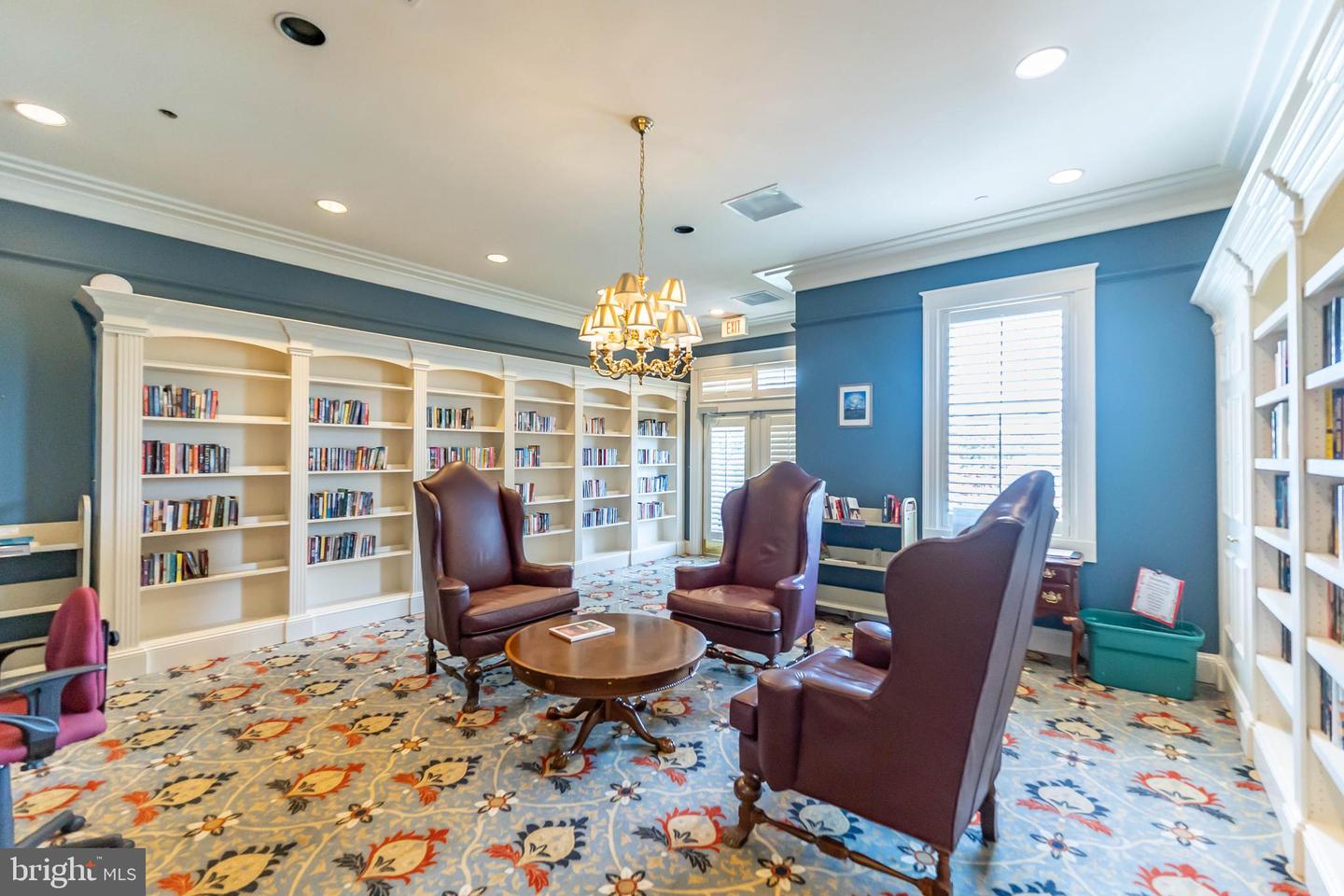 6868 SADDLE RUN WAY, GAINESVILLE, Virginia 20155, 3 Bedrooms Bedrooms, 12 Rooms Rooms,3 BathroomsBathrooms,Residential,For sale,6868 SADDLE RUN WAY,VAPW2104596 MLS # VAPW2104596