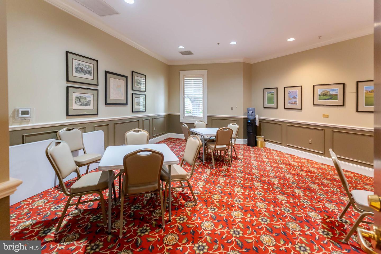 6868 SADDLE RUN WAY, GAINESVILLE, Virginia 20155, 3 Bedrooms Bedrooms, 12 Rooms Rooms,3 BathroomsBathrooms,Residential,For sale,6868 SADDLE RUN WAY,VAPW2104596 MLS # VAPW2104596
