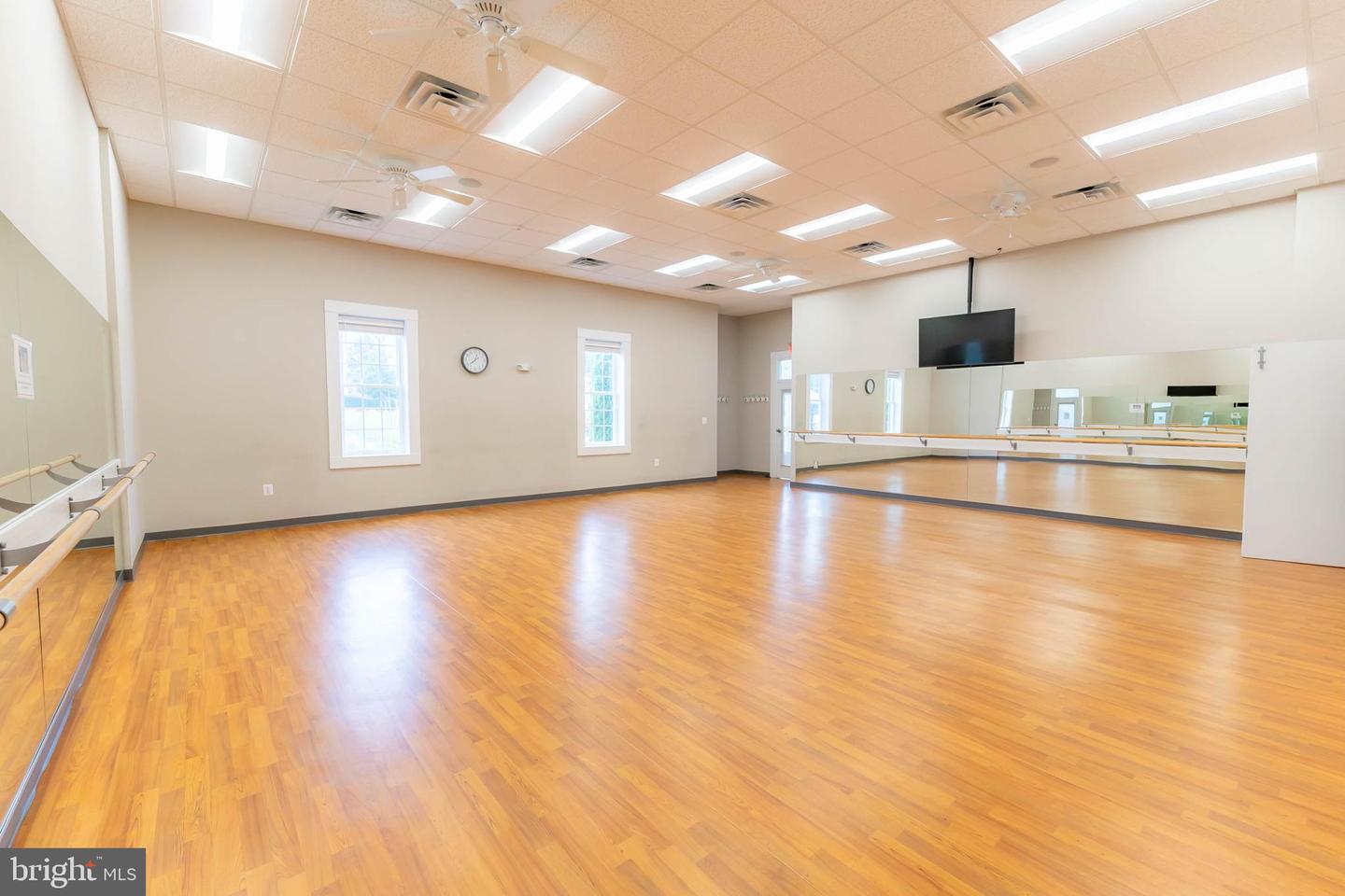 6868 SADDLE RUN WAY, GAINESVILLE, Virginia 20155, 3 Bedrooms Bedrooms, 12 Rooms Rooms,3 BathroomsBathrooms,Residential,For sale,6868 SADDLE RUN WAY,VAPW2104596 MLS # VAPW2104596