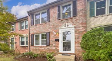 308 GUNDRY DR, FALLS CHURCH, Virginia 22046, 3 Bedrooms Bedrooms, ,2 BathroomsBathrooms,Residential,For sale,308 GUNDRY DR,VAFA2003302 MLS # VAFA2003302