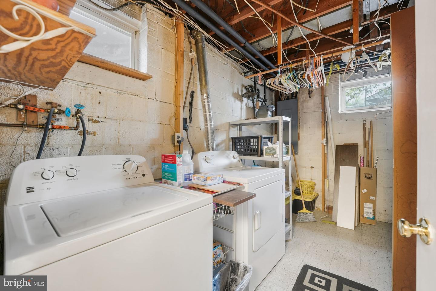 4600 KLING DR, ALEXANDRIA, Virginia 22312, 4 Bedrooms Bedrooms, ,2 BathroomsBathrooms,Residential,For sale,4600 KLING DR,VAFX2269430 MLS # VAFX2269430