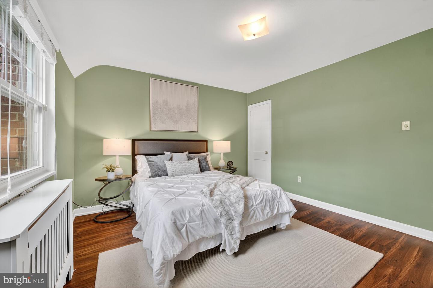 1404 12TH ST N #21, ARLINGTON, Virginia 22209, 2 Bedrooms Bedrooms, ,1 BathroomBathrooms,Residential,For sale,1404 12TH ST N #21,VAAR2064244 MLS # VAAR2064244