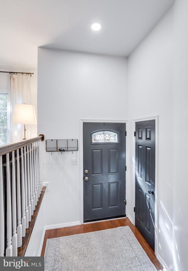 7842 ASHLEY GLEN RD, ANNANDALE, Virginia 22003, 3 Bedrooms Bedrooms, ,2 BathroomsBathrooms,Residential,For sale,7842 ASHLEY GLEN RD,VAFX2269644 MLS # VAFX2269644