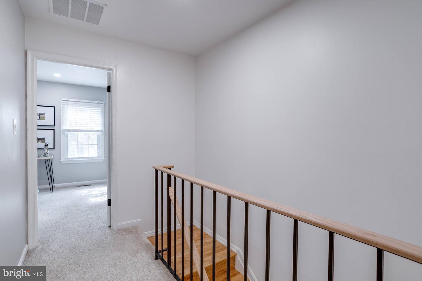7842 ASHLEY GLEN RD, ANNANDALE, Virginia 22003, 3 Bedrooms Bedrooms, ,2 BathroomsBathrooms,Residential,For sale,7842 ASHLEY GLEN RD,VAFX2269644 MLS # VAFX2269644