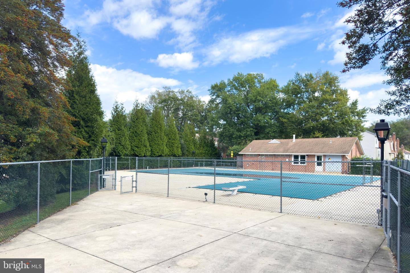 7842 ASHLEY GLEN RD, ANNANDALE, Virginia 22003, 3 Bedrooms Bedrooms, ,2 BathroomsBathrooms,Residential,For sale,7842 ASHLEY GLEN RD,VAFX2269644 MLS # VAFX2269644