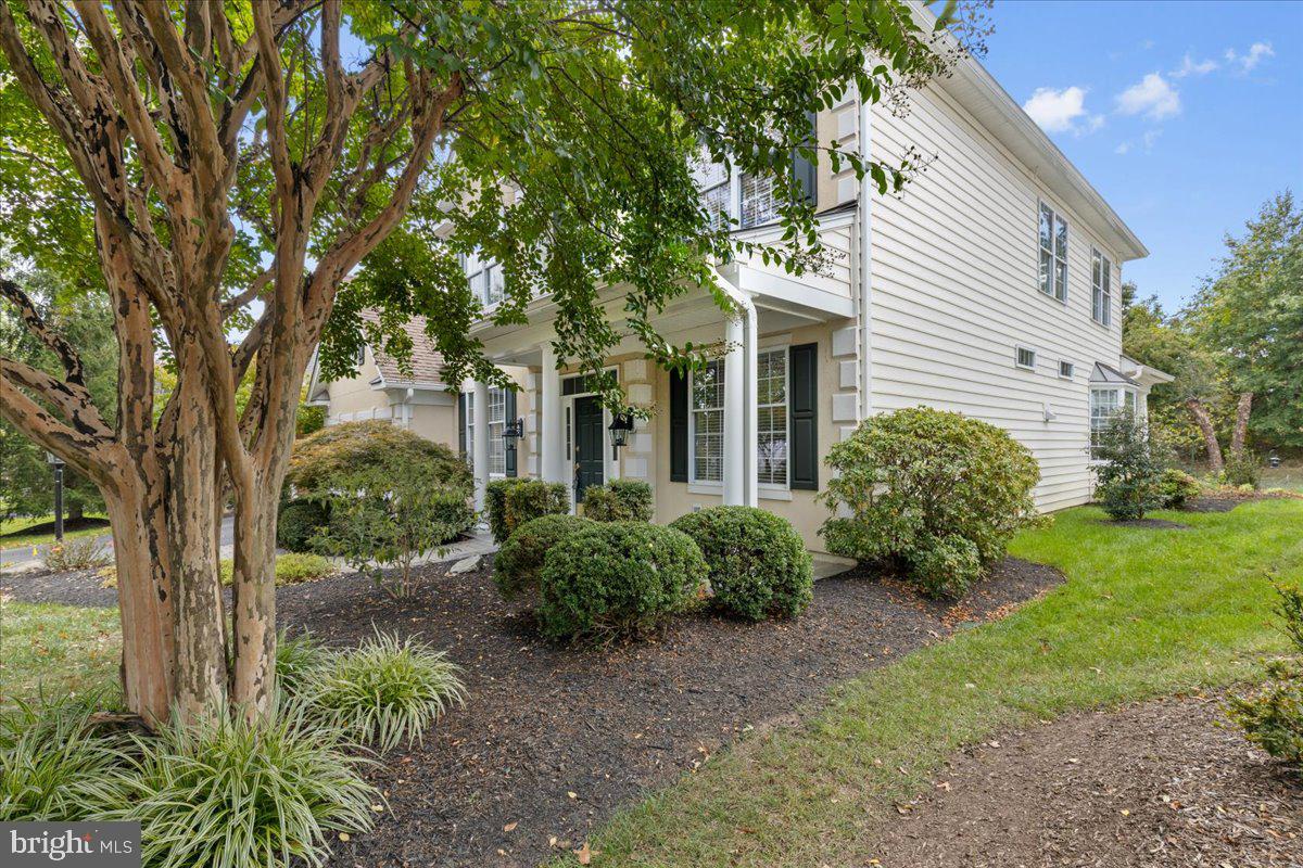 5320 TREVINO DR, HAYMARKET, Virginia 20169, 4 Bedrooms Bedrooms, 13 Rooms Rooms,3 BathroomsBathrooms,Residential,For sale,5320 TREVINO DR,VAPW2104912 MLS # VAPW2104912