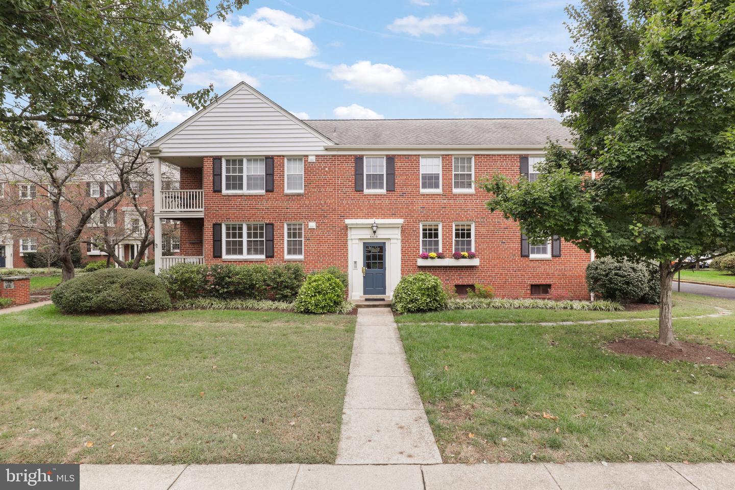 6613 E WAKEFIELD DR #A1, ALEXANDRIA, Virginia 22307, 2 Bedrooms Bedrooms, ,1 BathroomBathrooms,Residential,For sale,6613 E WAKEFIELD DR #A1,VAFX2269760 MLS # VAFX2269760