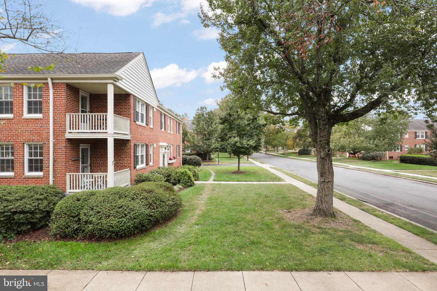 6613 E WAKEFIELD DR #A1, ALEXANDRIA, Virginia 22307, 2 Bedrooms Bedrooms, ,1 BathroomBathrooms,Residential,For sale,6613 E WAKEFIELD DR #A1,VAFX2269760 MLS # VAFX2269760