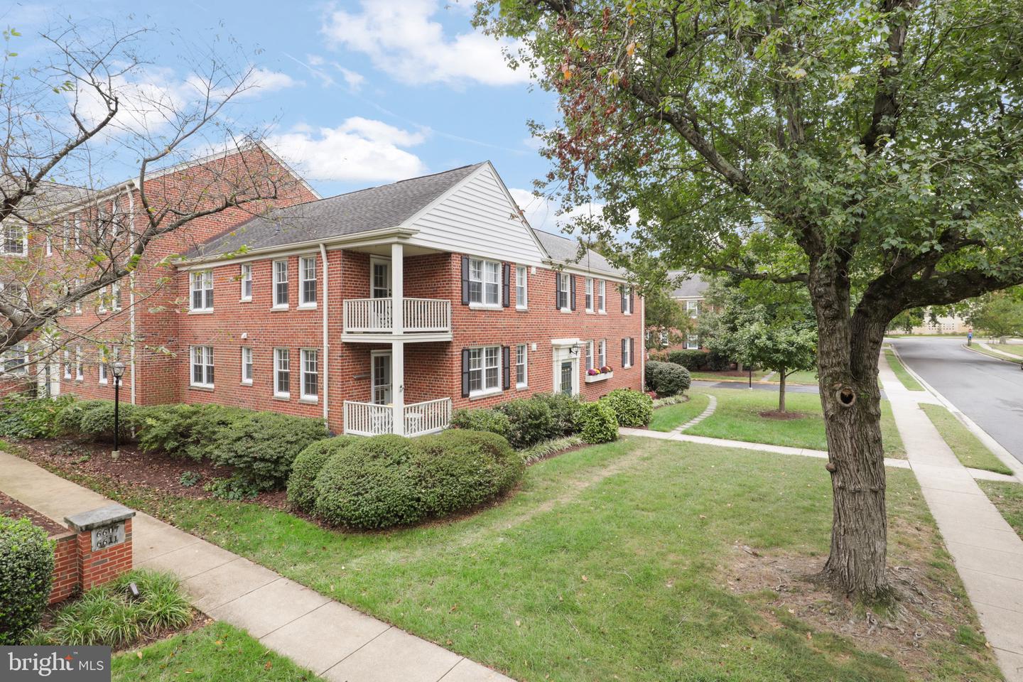 6613 E WAKEFIELD DR #A1, ALEXANDRIA, Virginia 22307, 2 Bedrooms Bedrooms, ,1 BathroomBathrooms,Residential,For sale,6613 E WAKEFIELD DR #A1,VAFX2269760 MLS # VAFX2269760