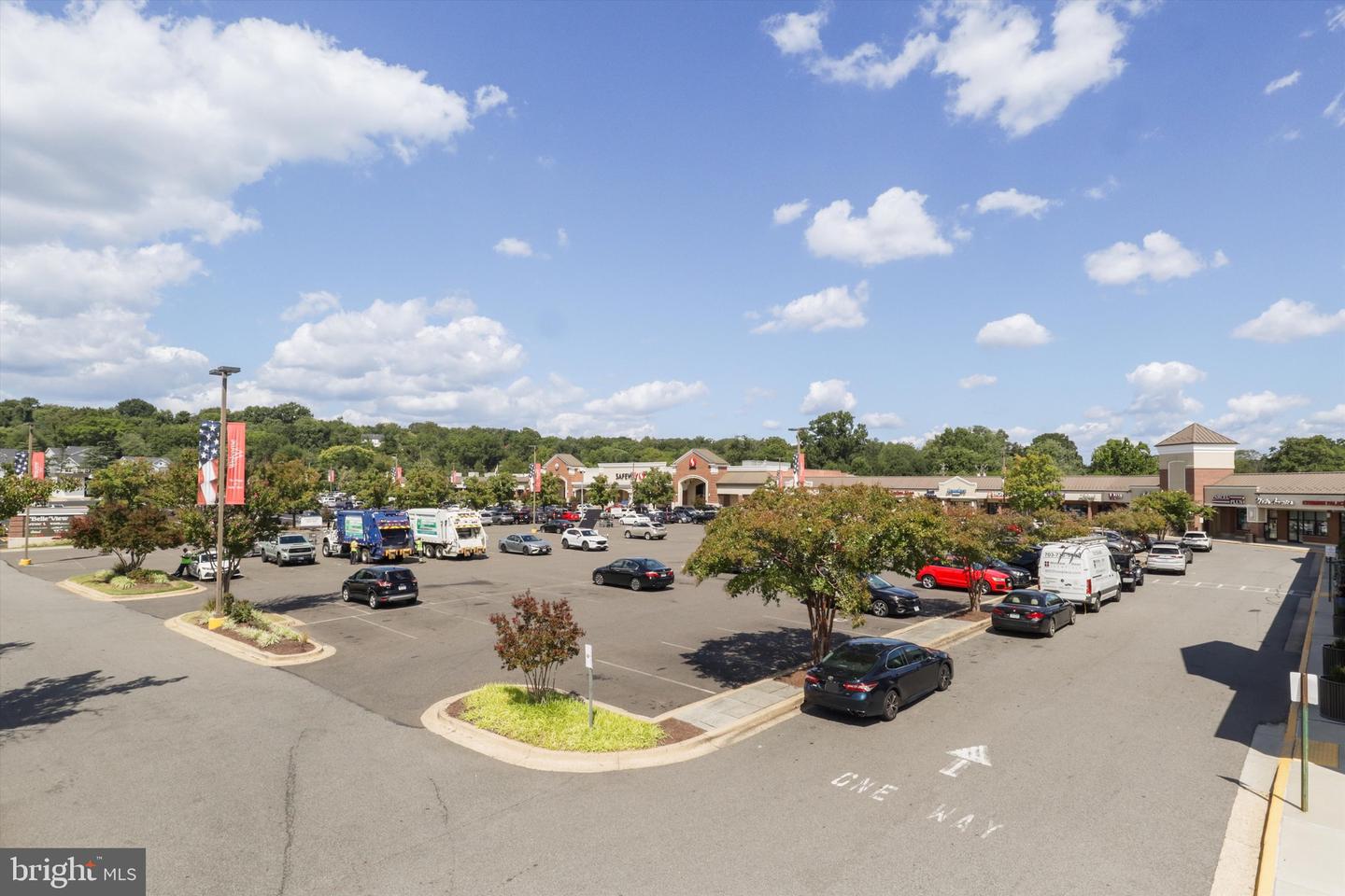 6613 E WAKEFIELD DR #A1, ALEXANDRIA, Virginia 22307, 2 Bedrooms Bedrooms, ,1 BathroomBathrooms,Residential,For sale,6613 E WAKEFIELD DR #A1,VAFX2269760 MLS # VAFX2269760