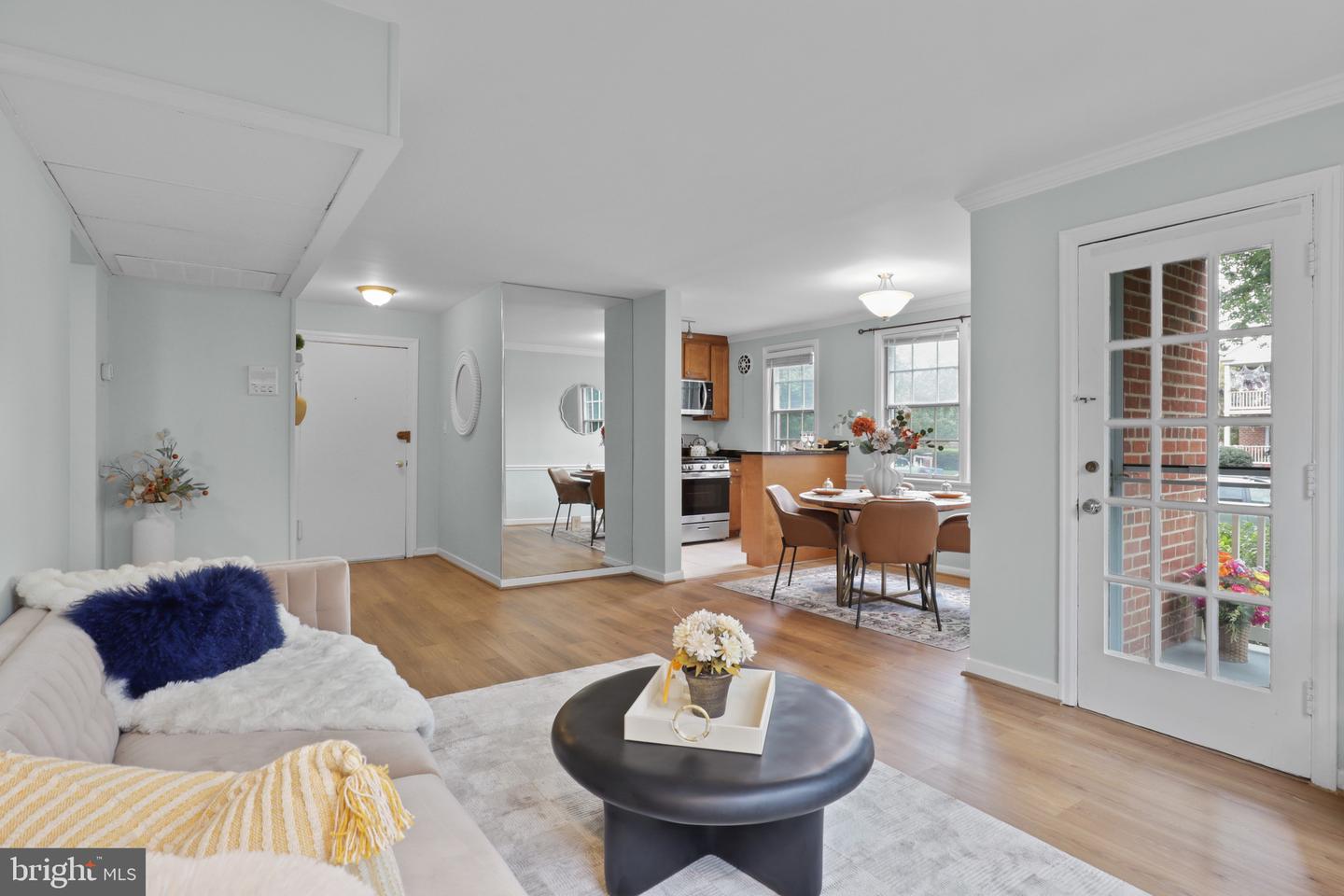 6613 E WAKEFIELD DR #A1, ALEXANDRIA, Virginia 22307, 2 Bedrooms Bedrooms, ,1 BathroomBathrooms,Residential,For sale,6613 E WAKEFIELD DR #A1,VAFX2269760 MLS # VAFX2269760