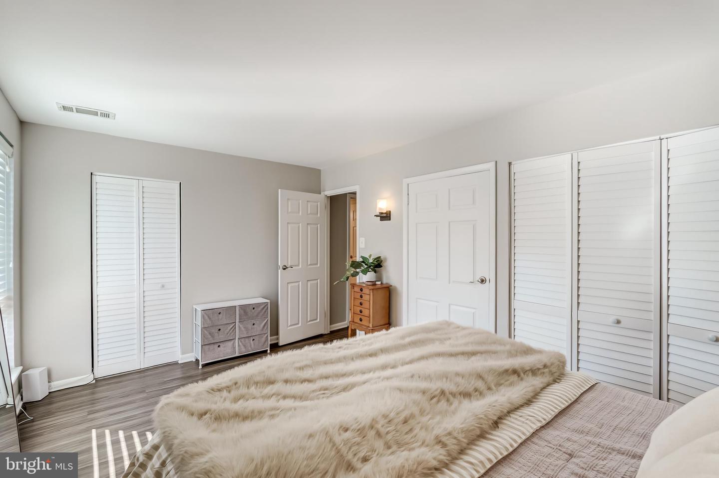 11260 CHESTNUT GROVE SQ #339, RESTON, Virginia 20190, 2 Bedrooms Bedrooms, ,1 BathroomBathrooms,Residential,For sale,11260 CHESTNUT GROVE SQ #339,VAFX2269794 MLS # VAFX2269794