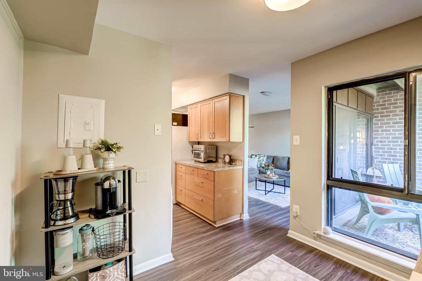 11260 CHESTNUT GROVE SQ #339, RESTON, Virginia 20190, 2 Bedrooms Bedrooms, ,1 BathroomBathrooms,Residential,For sale,11260 CHESTNUT GROVE SQ #339,VAFX2269794 MLS # VAFX2269794