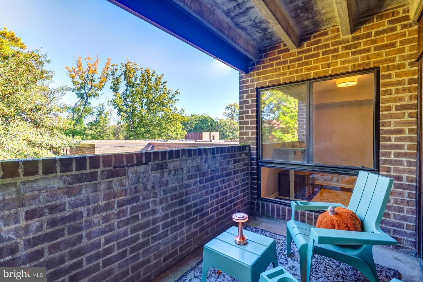 11260 CHESTNUT GROVE SQ #339, RESTON, Virginia 20190, 2 Bedrooms Bedrooms, ,1 BathroomBathrooms,Residential,For sale,11260 CHESTNUT GROVE SQ #339,VAFX2269794 MLS # VAFX2269794